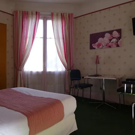 Trianon Hotel