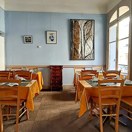 Hotel Trianon