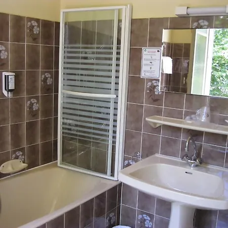 Trianon Hotel Vichy