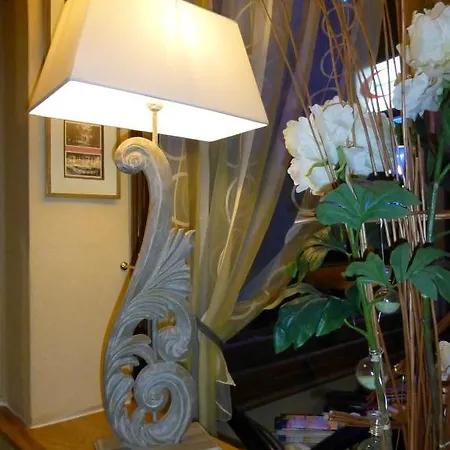 Trianon Hotel Vichy