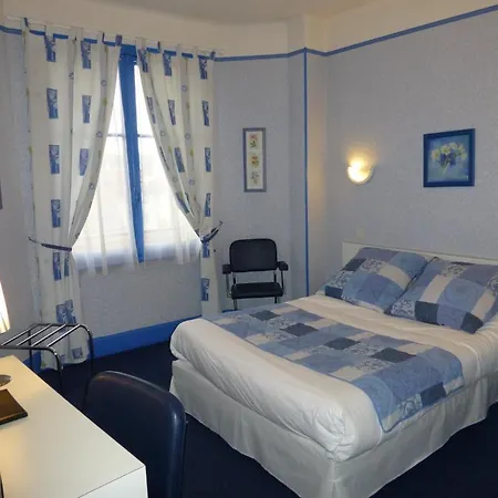 Trianon 2*