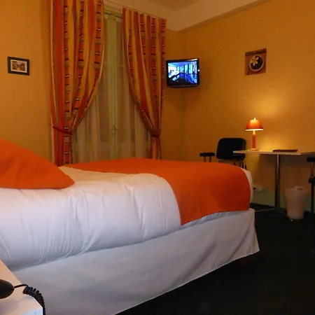 Trianon 2*