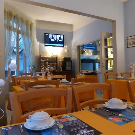 Trianon 2* Vichy