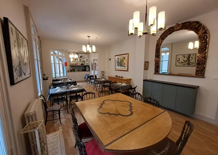 Trianon Hotell Vichy